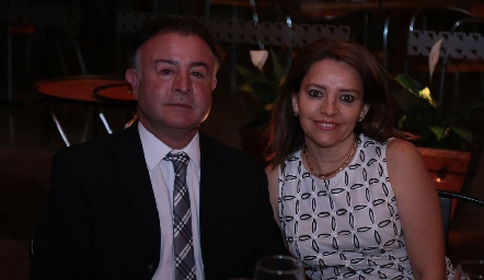  José Luis Paulín y Angélica Correa.