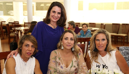  Marcela Serna, Lupita Bárcena, Roxana Serna y Claudia Quiroz.