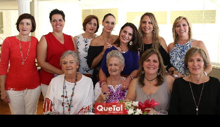 Mary Carmen, Cecilia, Patricia, Lorena, Guadalupe, Ana Clara, Maru, Raque, Chacha, Martha y Cecilia Bárcena.