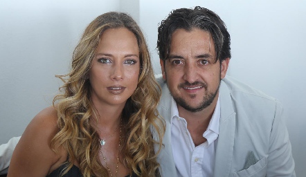  Synthia González y Jean Franco Ciuffardi.