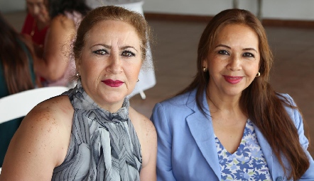  Luz María Álvarez y Ofelia Valerio.