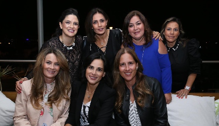  Daniela Gutiérrez, Claudia Artolózaga, Deyanira Cázares, Michelle Zarur, Karina Vita, Anilú Enríquez y Adriana Pedroza.
