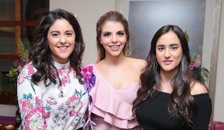  Ana Gaby Maza, Isa Zúñiga y Melissa González.