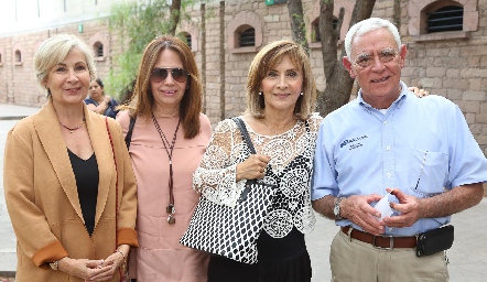  Lula Fernández, Leticia Estrada, Esther Darbel y Ricardo Mendizábal.