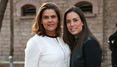  Gaby Díaz Infante y María José Torres.