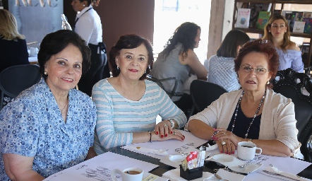  Coco Espinosa, Adriana López y Eva Pardo.