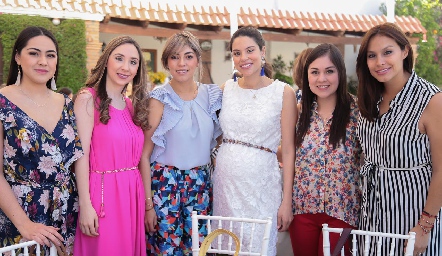  Alejandra García, Ana Tere Pérez, Miriam Márquez, Vero González, Verónica González y Mariana López.