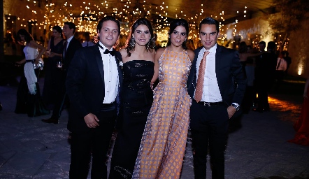  Jorge Naya, Tere Cadena, Marily Tobías y Emilio Payán.