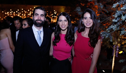  Pedro Inzunza, Andrea Madero y Anabel Salas.