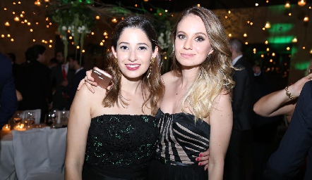  Daniela Yamín y Paulina López.