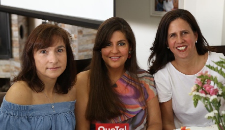  Pina Cadena, Vera Villarreal y Claudia Nava.