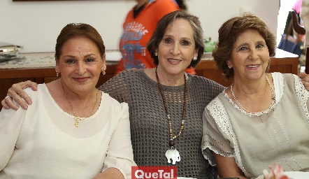  María del Pilar Rangel, Patricia Palacios y Rebeca Mendizabal.