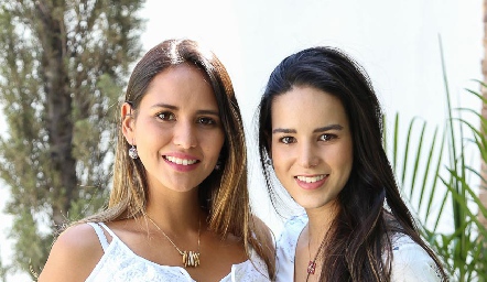  Cristina Dávila y Sandra Villalobos .
