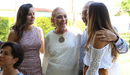  Ceci Dávila, Toyita, Rafael Villalobos y Cristina Dávila.