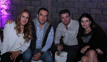  Cristina Ortiz, Jesús Fernández, Gonzalo Zermeño y Liz García.