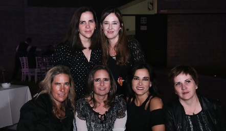  Claudia Martínez, Lourdes Gutiérrez, Claudia Quiroz, Marcela Payán, Anilú Enríquez y Claudia Hinojosa.