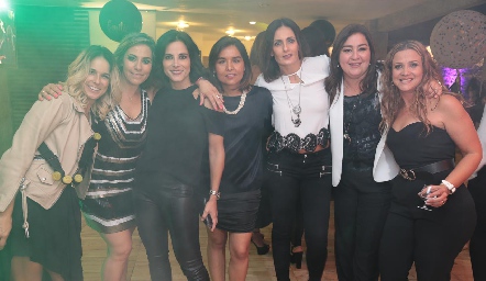  María José Pedrero, Michelle Zarur, Anilú Enríquez, Lorena Torres, Claudia Artolózaga, Deyanira Cázares y Aurora Irigoyen.