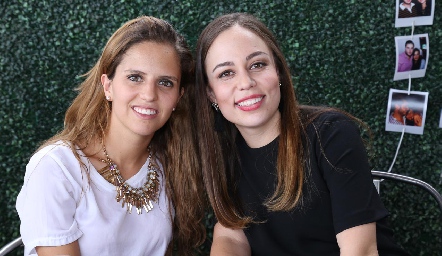 Macarena Gómez y Fernanda Torres.