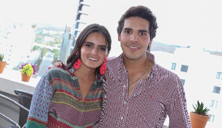  Adriana Olmos y Mauricio Tobías.