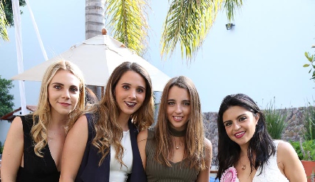  Mariana Pizzuto, Chiara Pizzuto, Ana Paula de los Santos, Marina y Daniela de los Santos.