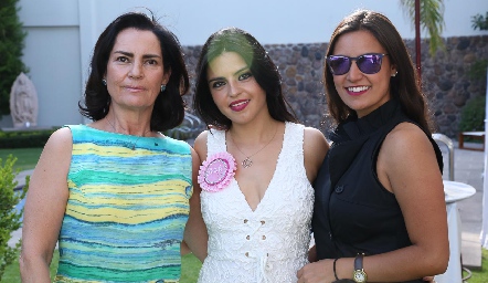  Teresa del Pozo, Daniela de los Santos e Isabel Rosillo.