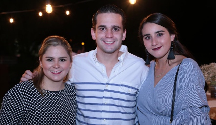  Jimena Martínez, Jesús González y Claudette Villasana.
