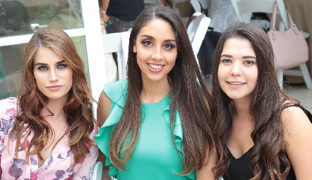  Fernanda Loza, Ana Sofía Hernández y Fernanda Cossío.