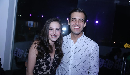   Sofía y Andrés González.