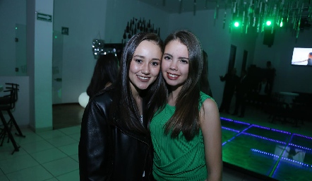  Sofía y Paulina.