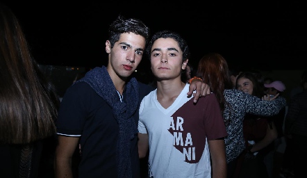 Diego Gutiérrez y Armando Villasuso.