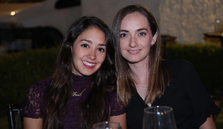  Paola y Laura Díaz de León.