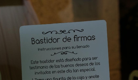  Detalles.