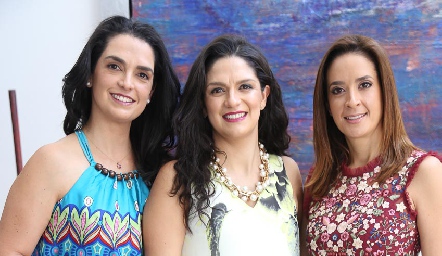  Maricel Gutiérrez, Daniela Gutiérrez y Lorena Padilla.