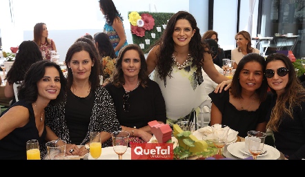  Anilú Enríquez, Sandra Morelos Zaragoza, Marcela Payán, Daniela Gutiérrez, Lorena Torres y Lourdes Orozco.