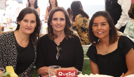  Sandra Morelos Zaragoza, Marcela Payán y Lorena Torres.