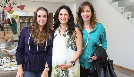  Rocío Muriel, Daniela Gutiérrez y Michelle Mendoza.