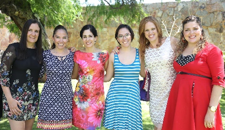  Vanessa Chávez, Bety Montaño, Paty, Gaby Montaño, Elisa y Karla Vilet.