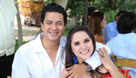  Norberto Acevedo y Adriana Tovar.