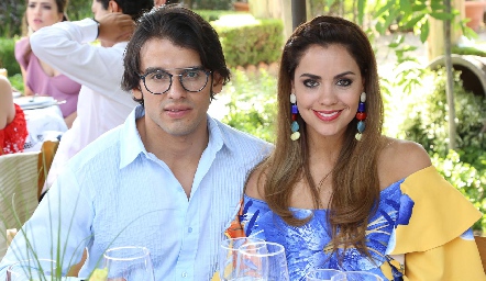  Isaac Somohano y María José Conde.