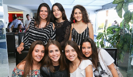  Andrea Cadena Laura López, Daniela Armendáriz, Ale Padilla, Montse Anaya, Priscila Cerecedo y Paola Martínez.