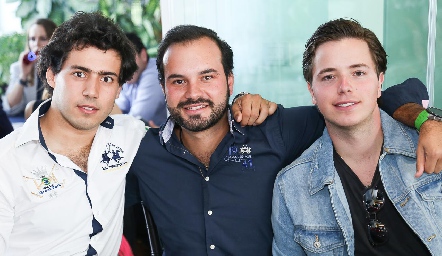  Gabriel Torres, Rodrigo Alcalde y Pablo Herrera.