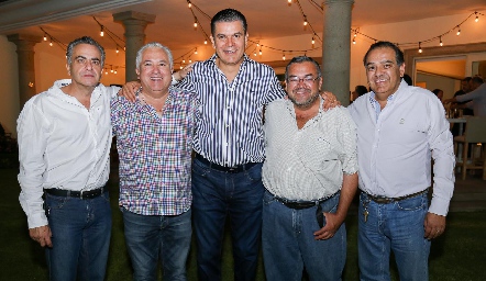  Primos Tobías.