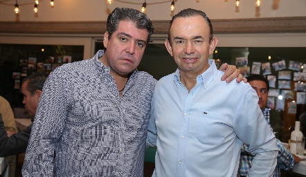  Daniel De Luna y Alejando Pérez.