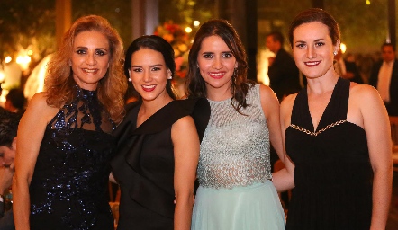 Beatriz Rangel, Sandra Villalobos, Ana Sofía Camberos y  Fernanda Contreras.