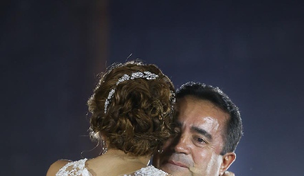  Paola y Enrique Correa.