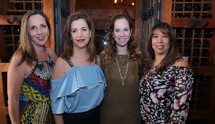  Claudia Pedroza, Pilar de Siller, Sofía Siller y Edith Muñoz.