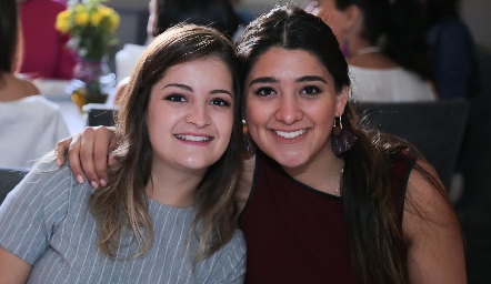  Pau Dibildox y Pili Villanueva.