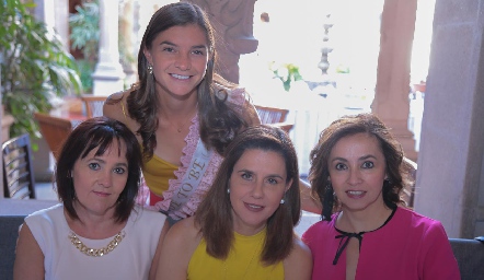 Laura Valle, Marcela Zacarías, Rocío Gallegos y Liz Aradillas.