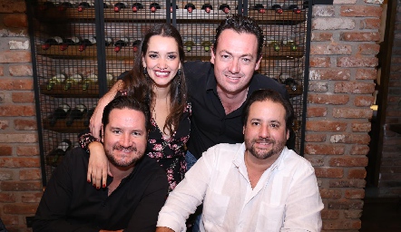  Paloma González, Ulises Artolózaga, Héctor y Mauricio Vázquez.