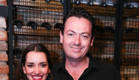  Paloma González y Ulises Artolózaga.